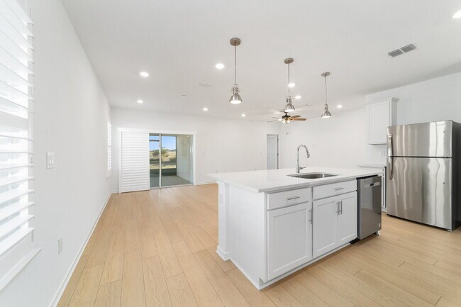 Foto del edificio - 5543 SW 85th Ave Rd