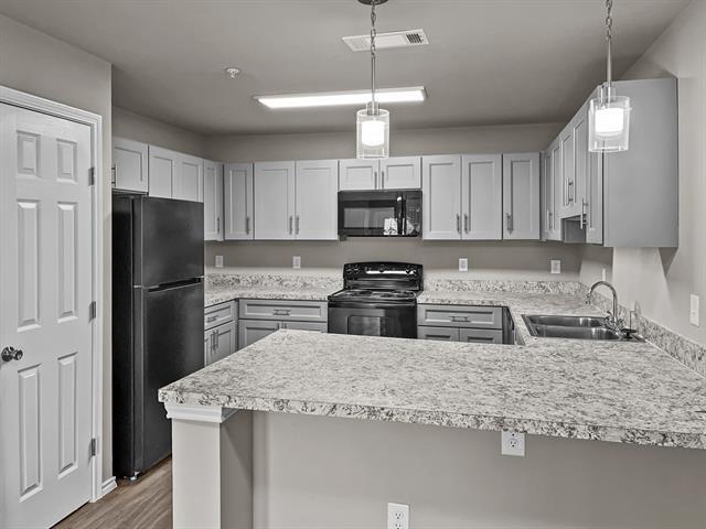 Foto del edificio - 6108 Abrams Rd
