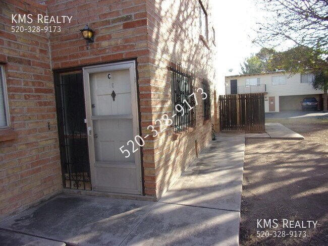 Foto del edificio - 6609 East Calle Alegria