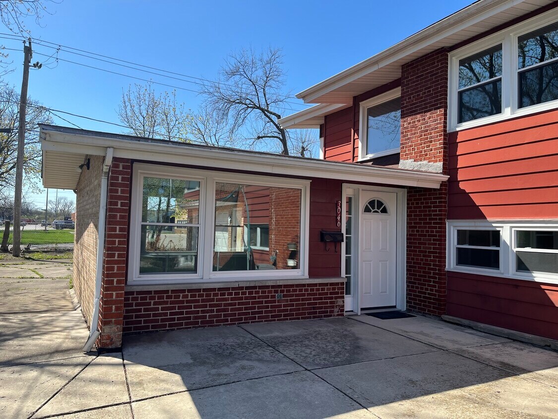 3046 S 24th Ave, Broadview, IL 60155 House Rental in Broadview, IL