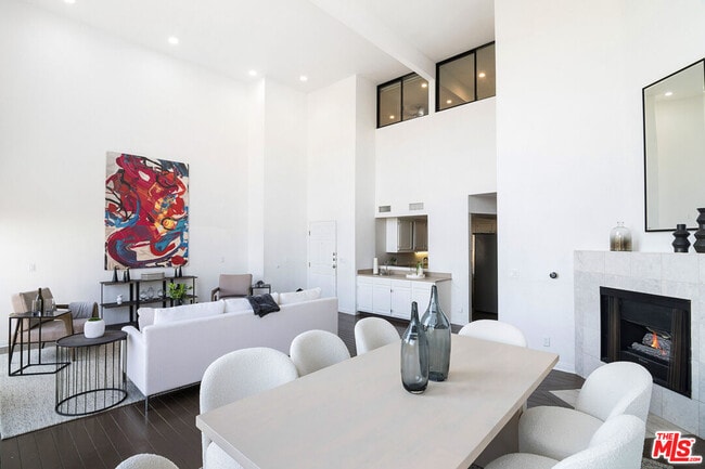 Foto del edificio - 1059 S Shenandoah St