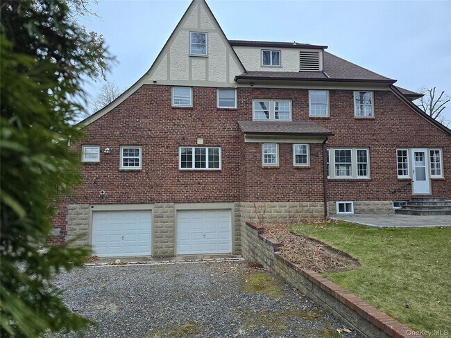 Foto del edificio - 16 Bon Air Ave