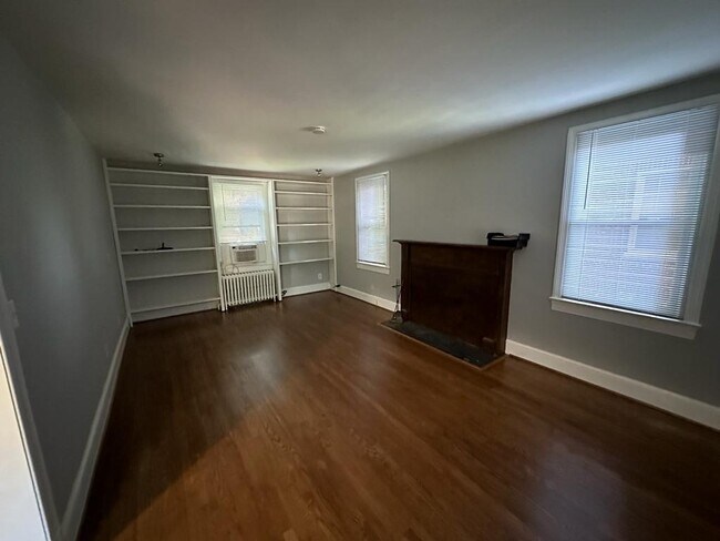 Foto del edificio - 1418 Juniper St NW