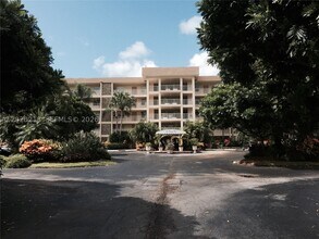 Building Photo - 4000 Cypress Grove Way