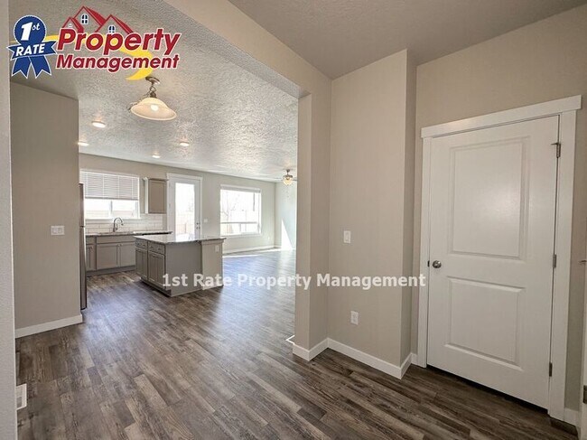 Foto del edificio - 439 N Traquair Ln