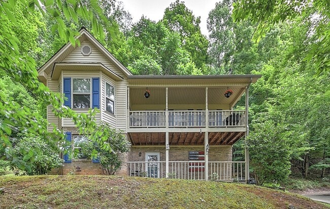 Building Photo - 4406 Willmary Dr