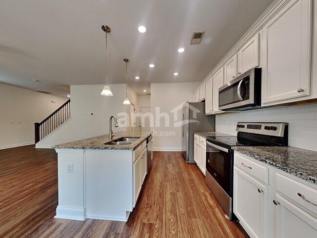 Foto del edificio - 137 Sweet Gum Dr