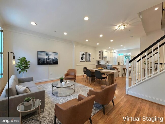 Building Photo - 315 Hearthstone Mews