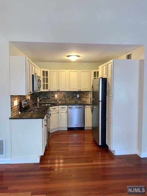 Foto del edificio - 266 Oakland Ct