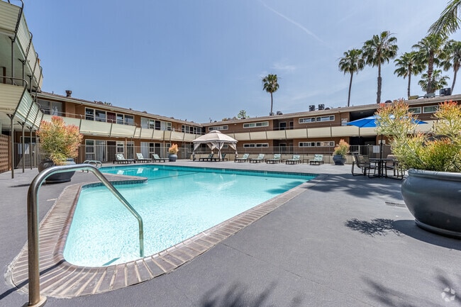 Building Photo - Terraces at South Pasadena Apartments