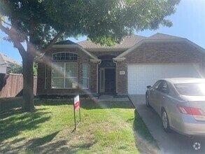 Building Photo - 8304 Rayburn Ln