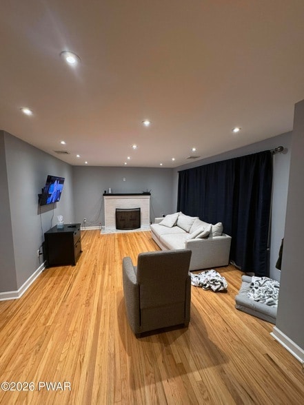 Building Photo - 200 Avenue H