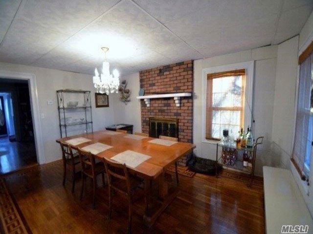 Building Photo - 75 Grove St