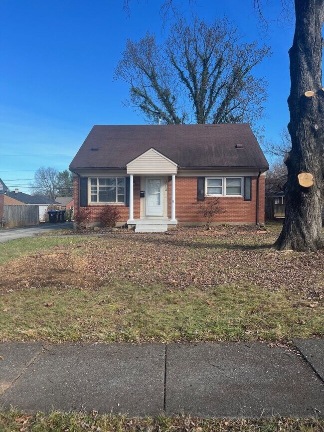 Building Photo - Charming 4-Bedroom House in St. Matthews