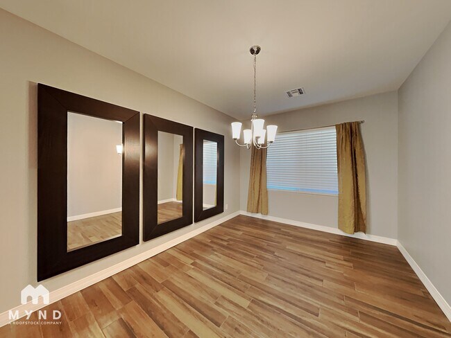 Building Photo - 12226 W Briles Rd