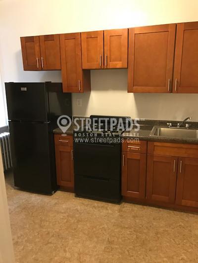 Building Photo - 3 bedroom in Boston MA 02135
