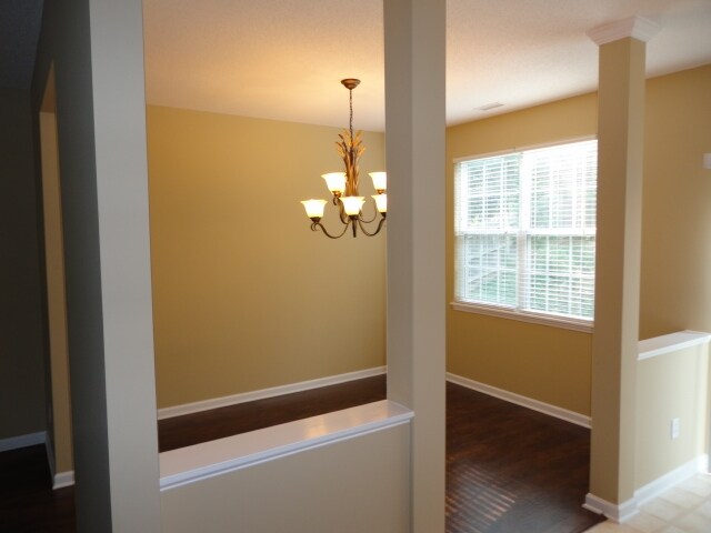Building Photo - 429 Hay River St
