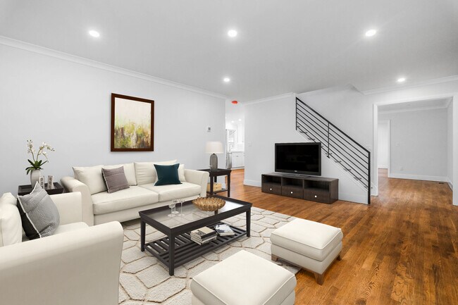 Building Photo - 47 Harding Dr