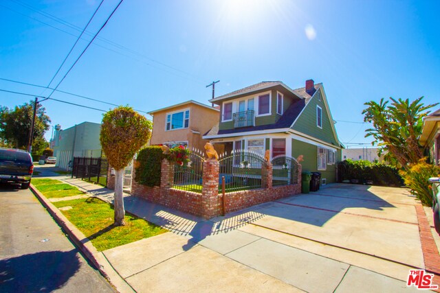 Building Photo - 3109 S Catalina St