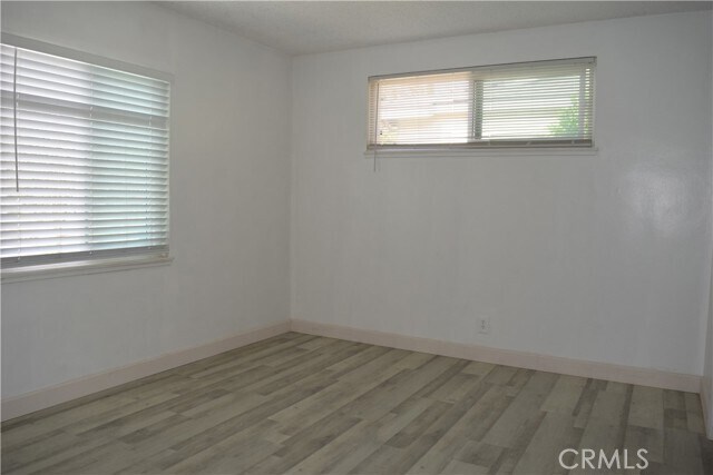 Foto del edificio - 1454 West Ave