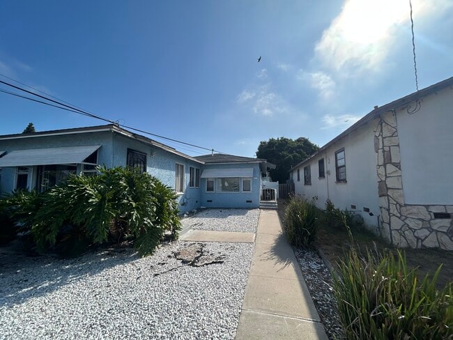 Building Photo - 615 Garrett Ave