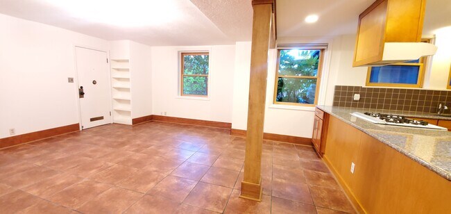 Foto del edificio - 1214 NW 25th Ave