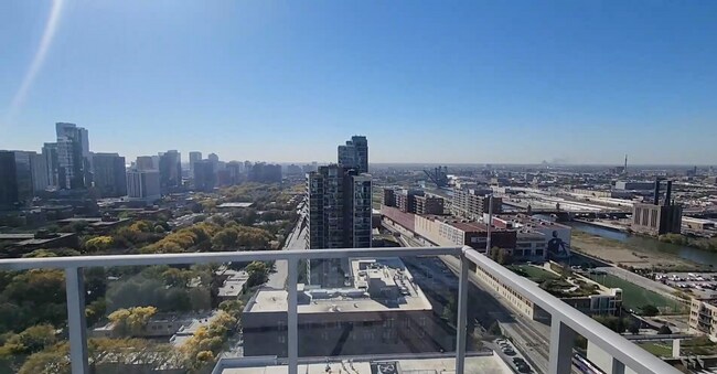 Foto del edificio - 111 W Polk St