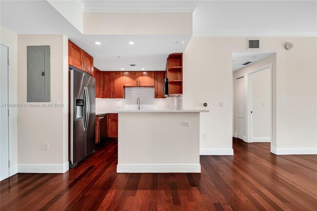 Building Photo - 20 Calabria Ave