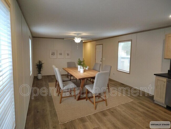 Foto del edificio - 24 Erin Ln