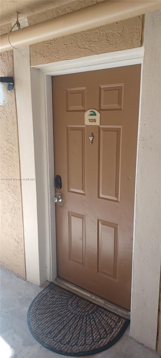 Foto del edificio - 300 Palm Cir W
