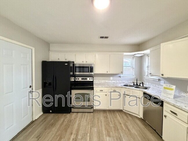 Foto del edificio - 12027 E 26th St