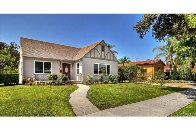 Foto del edificio - 2134 Oakdale St