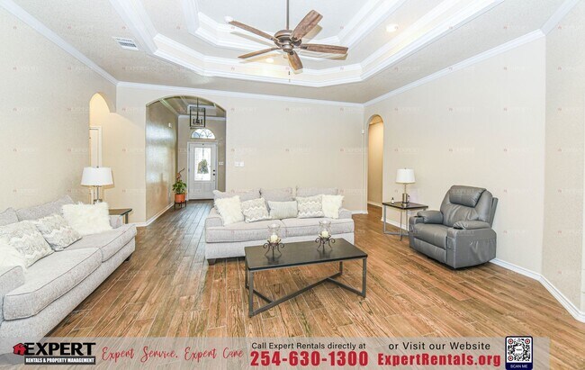 Foto del edificio - Stunning Carothers Home in Heritage Oaks on a Spacious Corner Lot