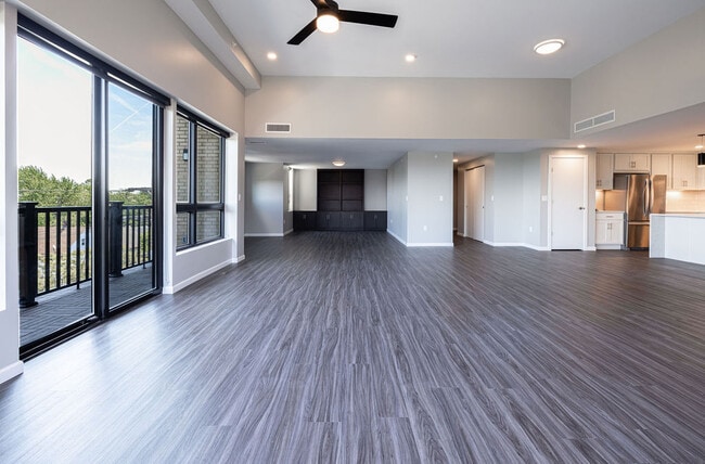 Building Photo - Grosvenor Place