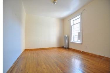 Building Photo - 60 W 129th St
