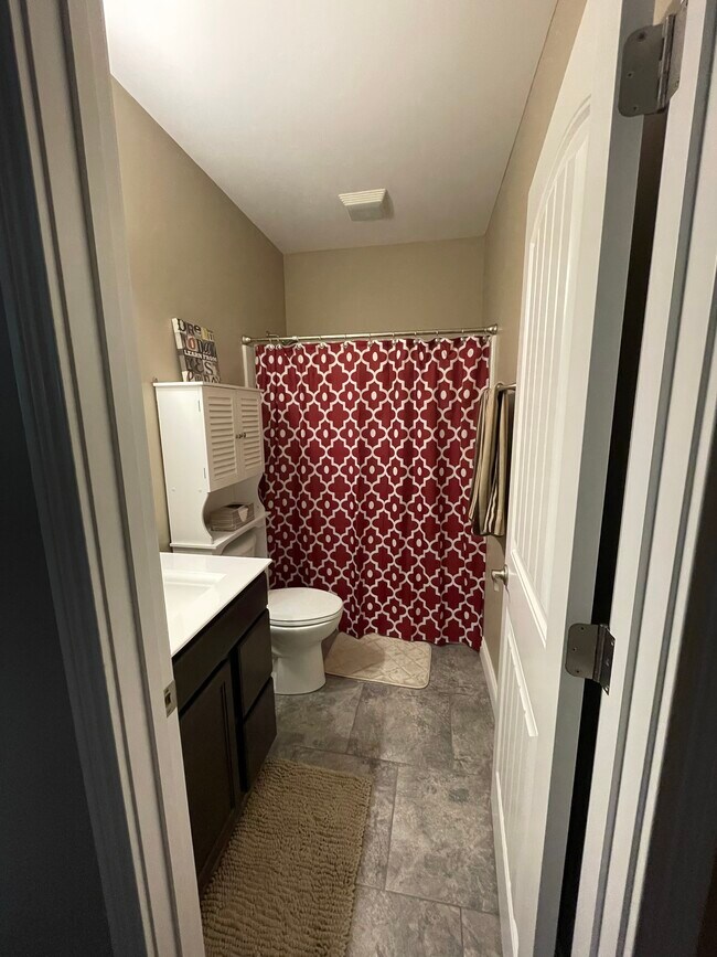 Bathroom - 11403 Valley Forge Ct