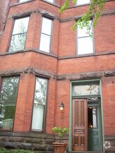 Building Photo - 1005 W Franklin St
