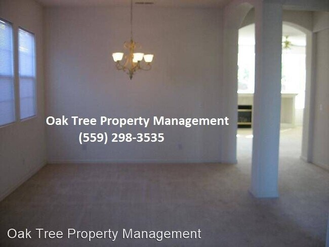 Building Photo - 4 br, 2 bath House - 565 Greenfield