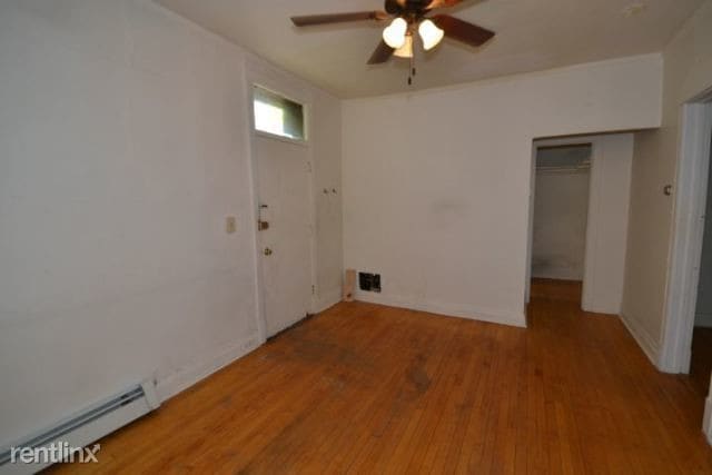 Building Photo - 3937 N Wayne Ave