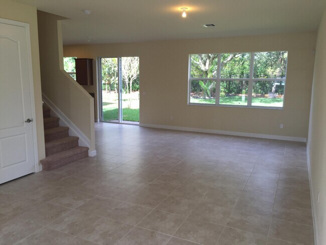 Building Photo - 4807 Capital Dr