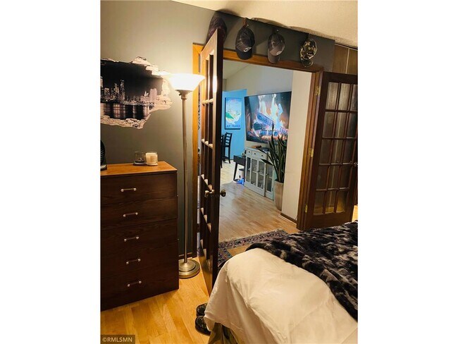 Foto del edificio - 2120 Ridge Dr