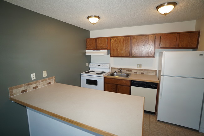 Kitchen-One Bedroom - Ridgecrest Apartments