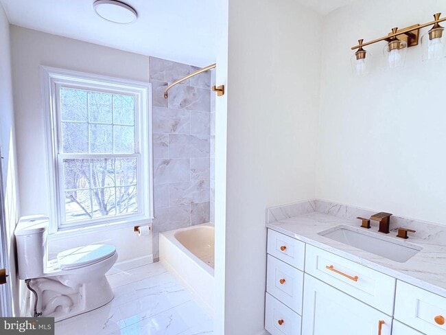 Foto del edificio - 2305 Westfield Ct