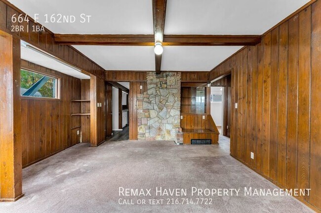 Foto del edificio - 664 E 162 St , Cleveland- Spacious 2 bedro...