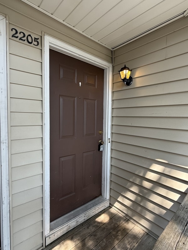 Building Photo - 2205 Sand Pebble Ct