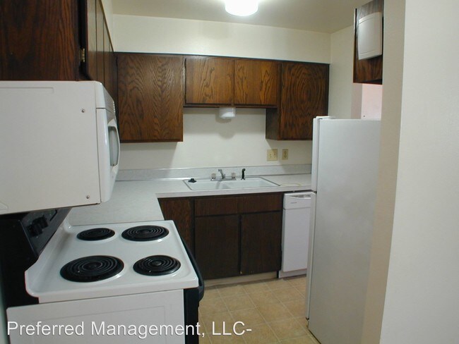 Building Photo - 4701 Mountain Rd