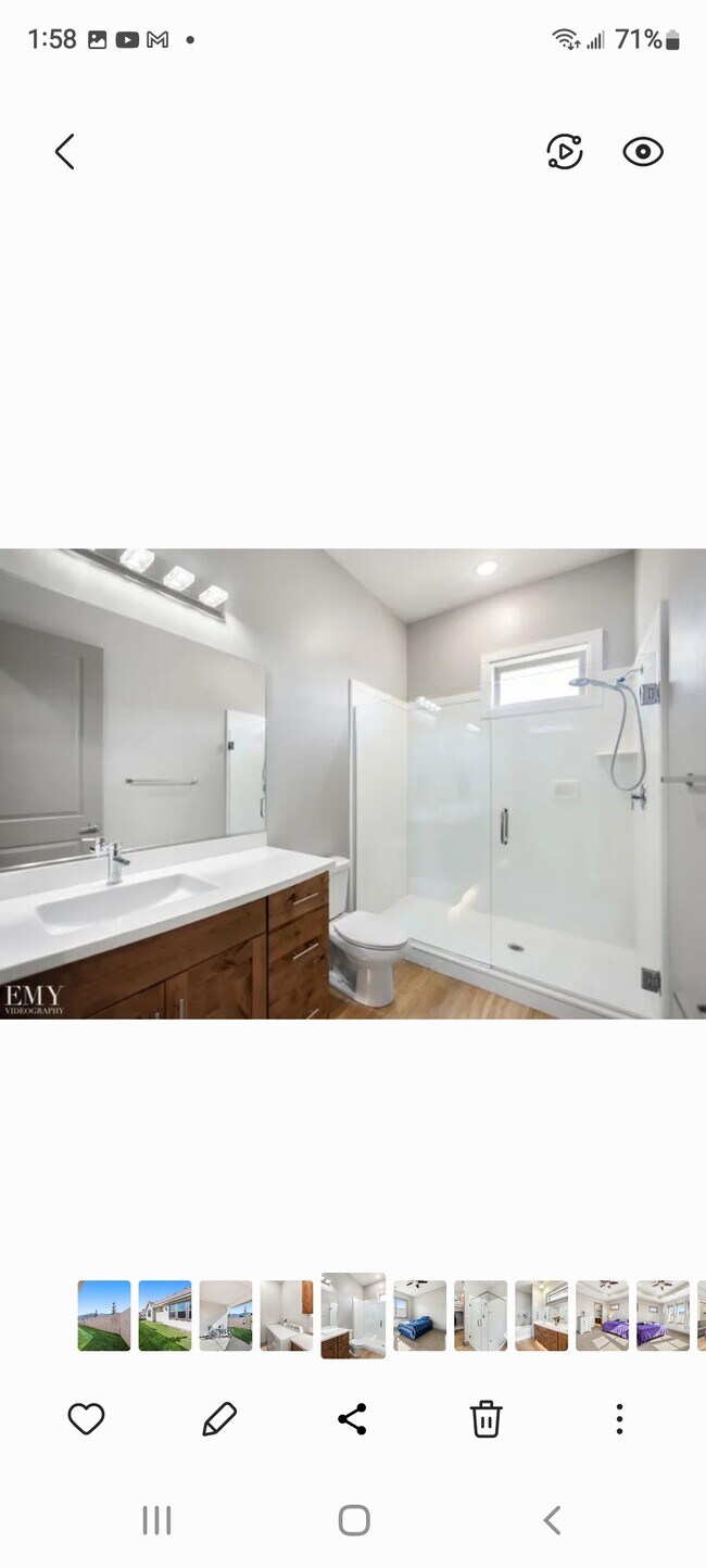 Foto del edificio - 2352 W Portal Hl Rd