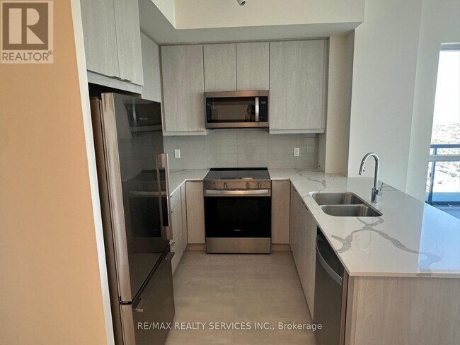 Photo du bâtiment - 15 Watergarden Dr