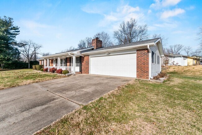 Building Photo - House in Jackson in Established Neighborhood