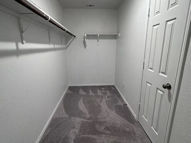 Building Photo - 508 Black Alder St
